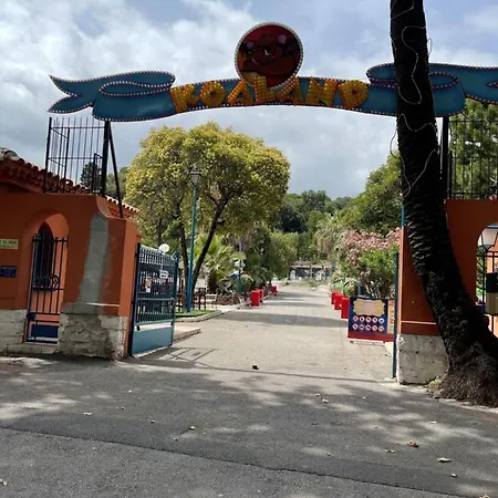 アパート Location Saisonniere 220 M Des Plages マントン