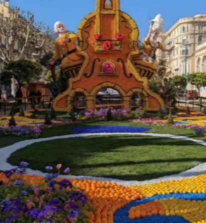 Location Saisonnière 50 M Des Plages * Menton