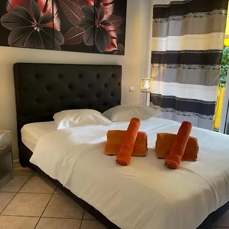 Location Saisonniere 220 M Des Plages アパート